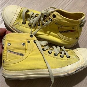 Diesel sneakers 💛💛